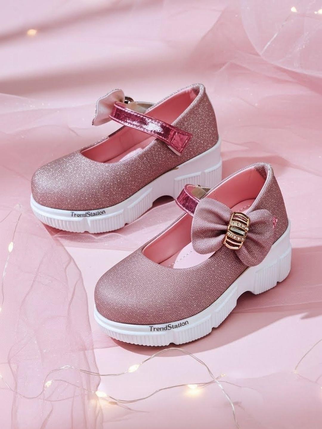 Buy FootStation Girls Textured Fashion -  - Footwear for Girls