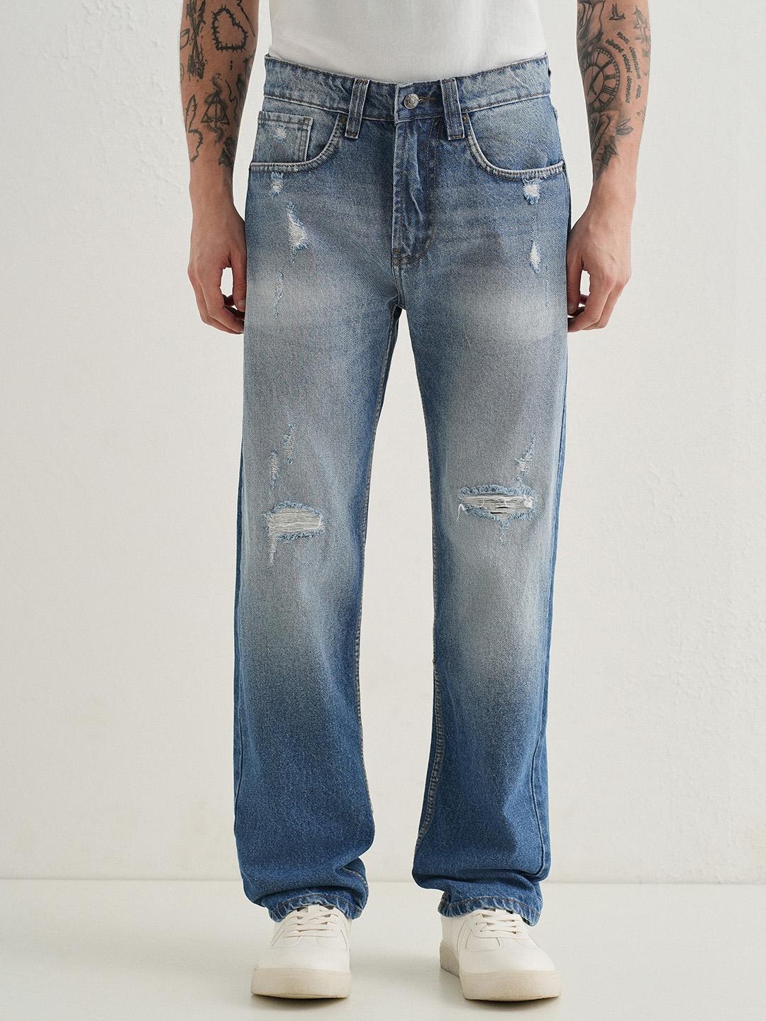 Banana Club Men Jean Straight Fit Mildly Distressed Heavy Fade Jeans