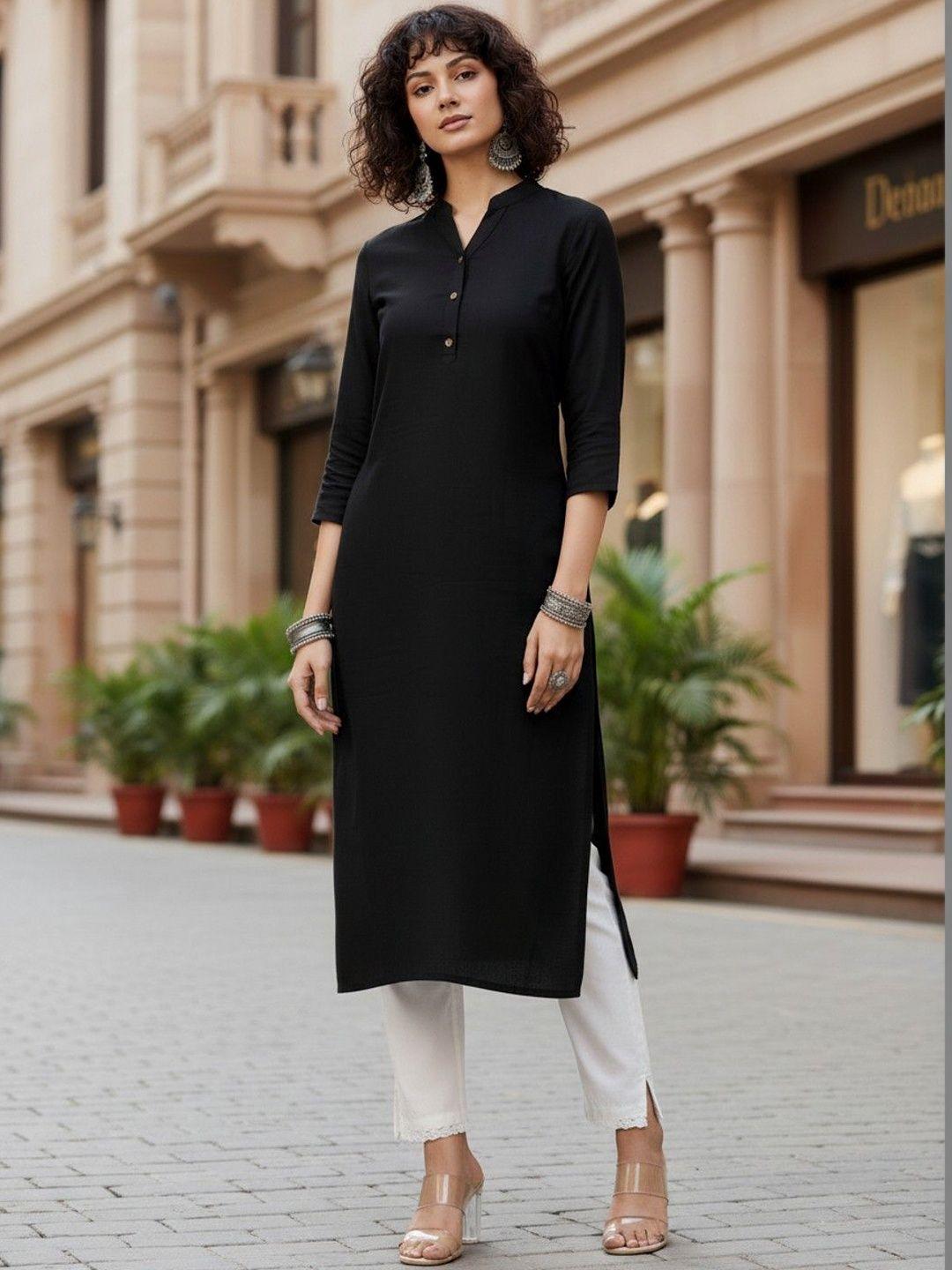 WOMENS OR GIRLS DRESSES
