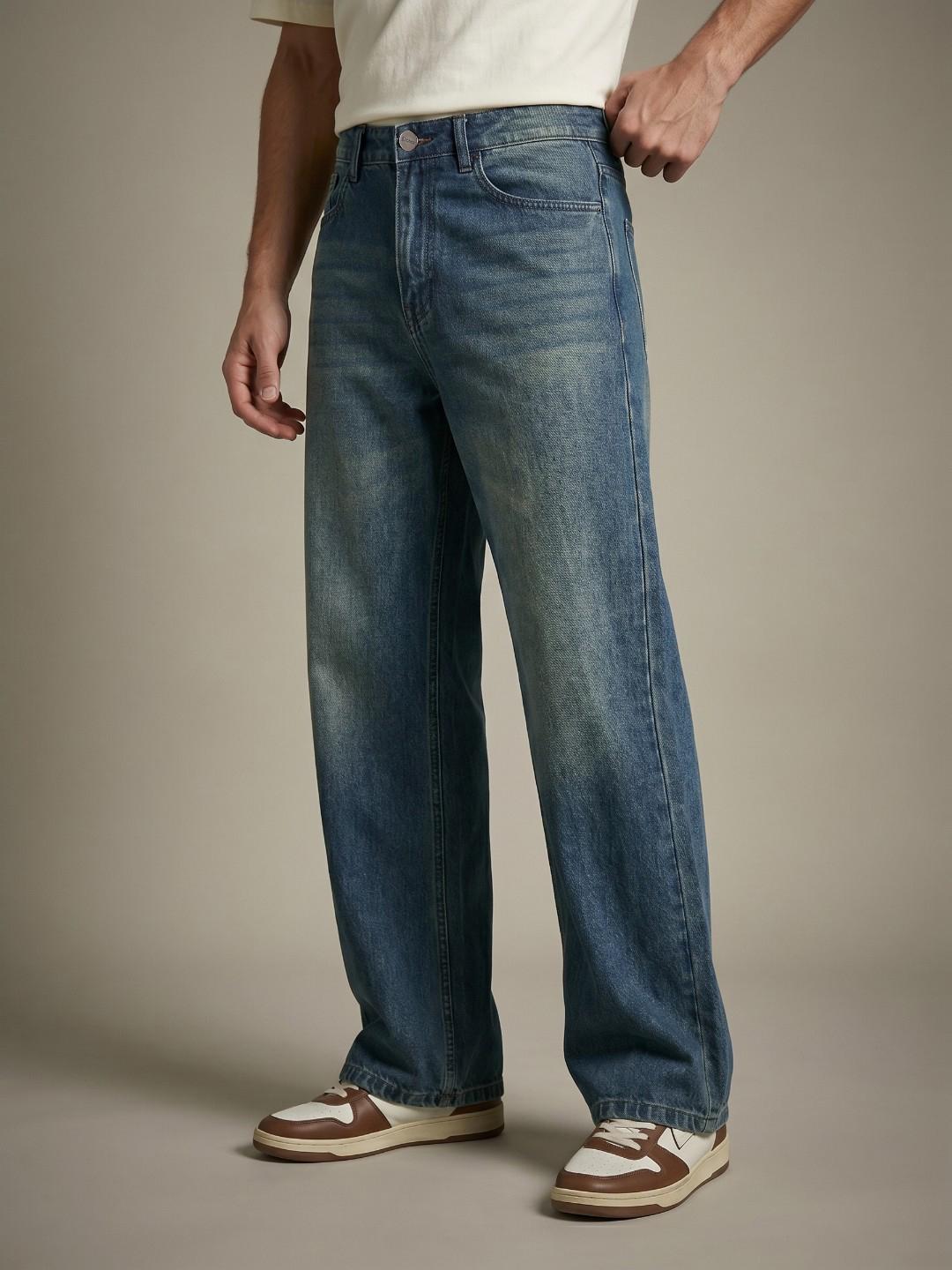 glitchez Men Loose Bootcut Fit Light Fade Jeans