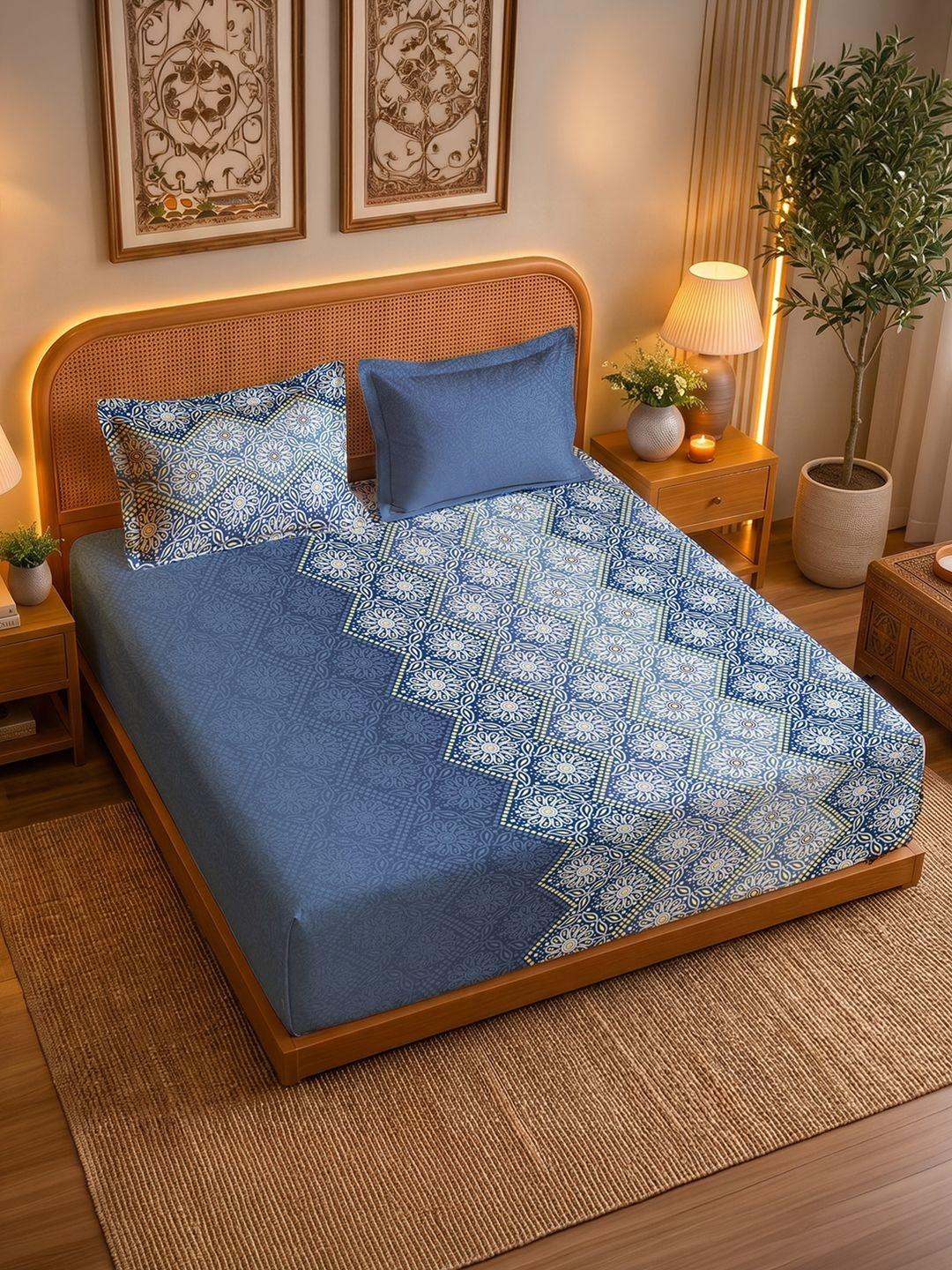 Buy URBAN SPACE Lehriya Blue 200 TC Cotton Queen Bedsheet With 2 Pillow Cover   90