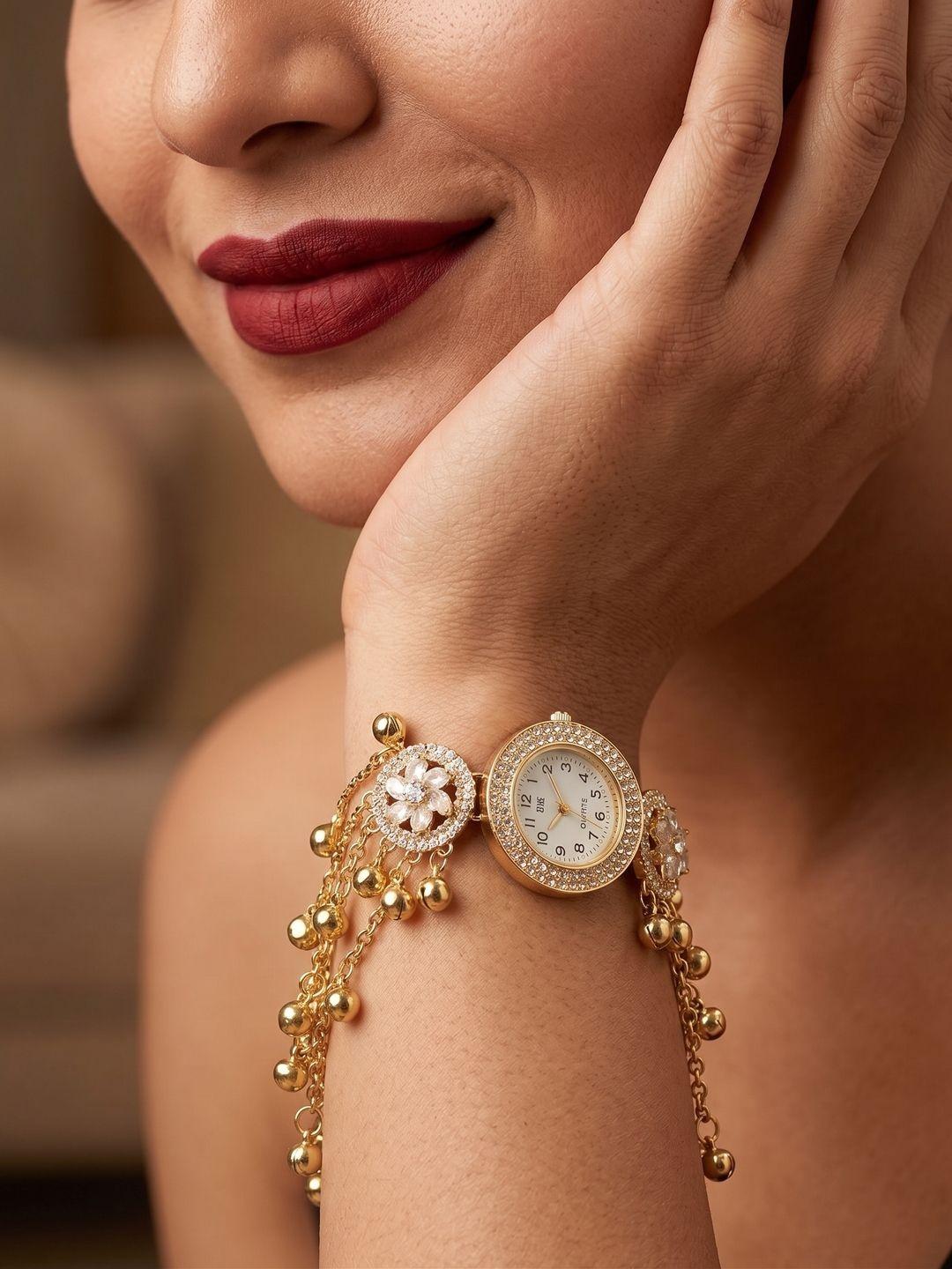 Buy Moda Rapido Women Embellished Dial & Stainless Steel Bracelet Style Straps Analogue Watch MR4BW 2091 New1 - - Accessories for Women