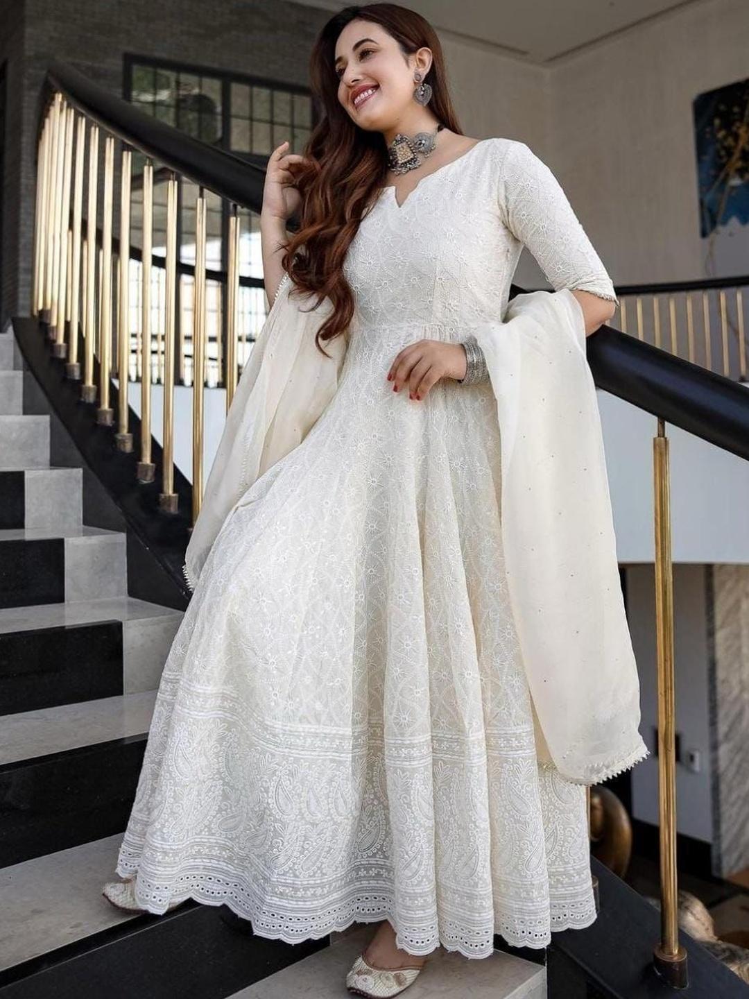 Buy AAFAMI Women Embroidered Regular Pure Cotton Kurta With Dupatta ...