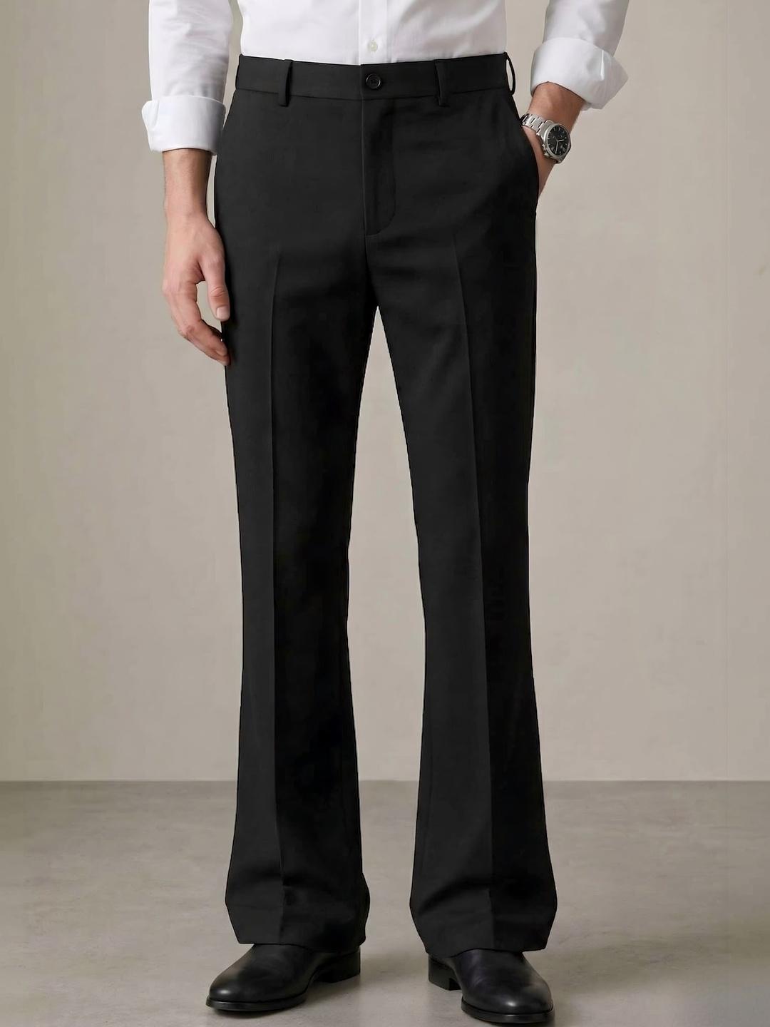 Kites Club Men Loose Fit High-Rise Trousers - Image 1