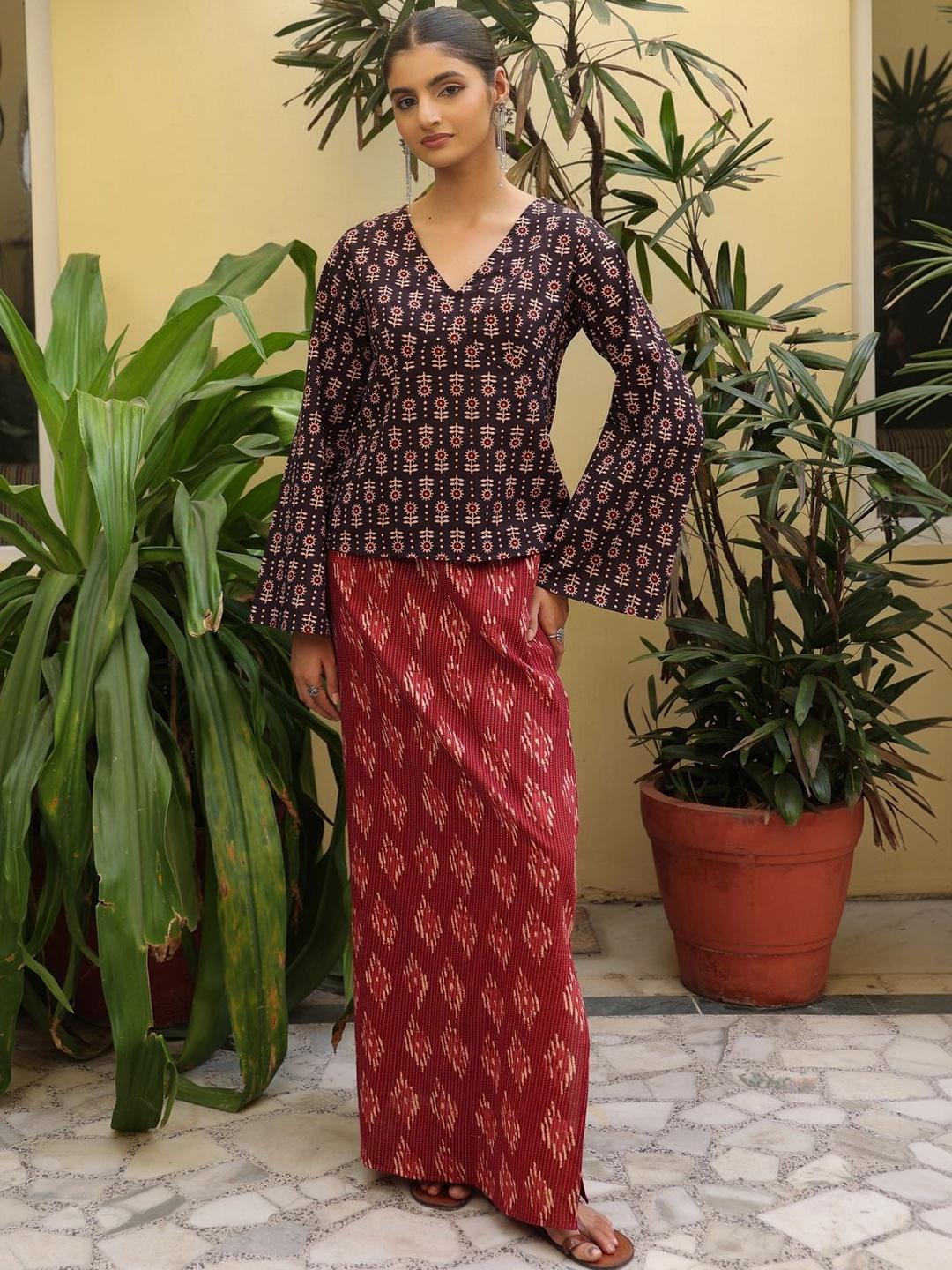 Buy Anayna Cotton Printed Top With Skirt - - Apparel for Women