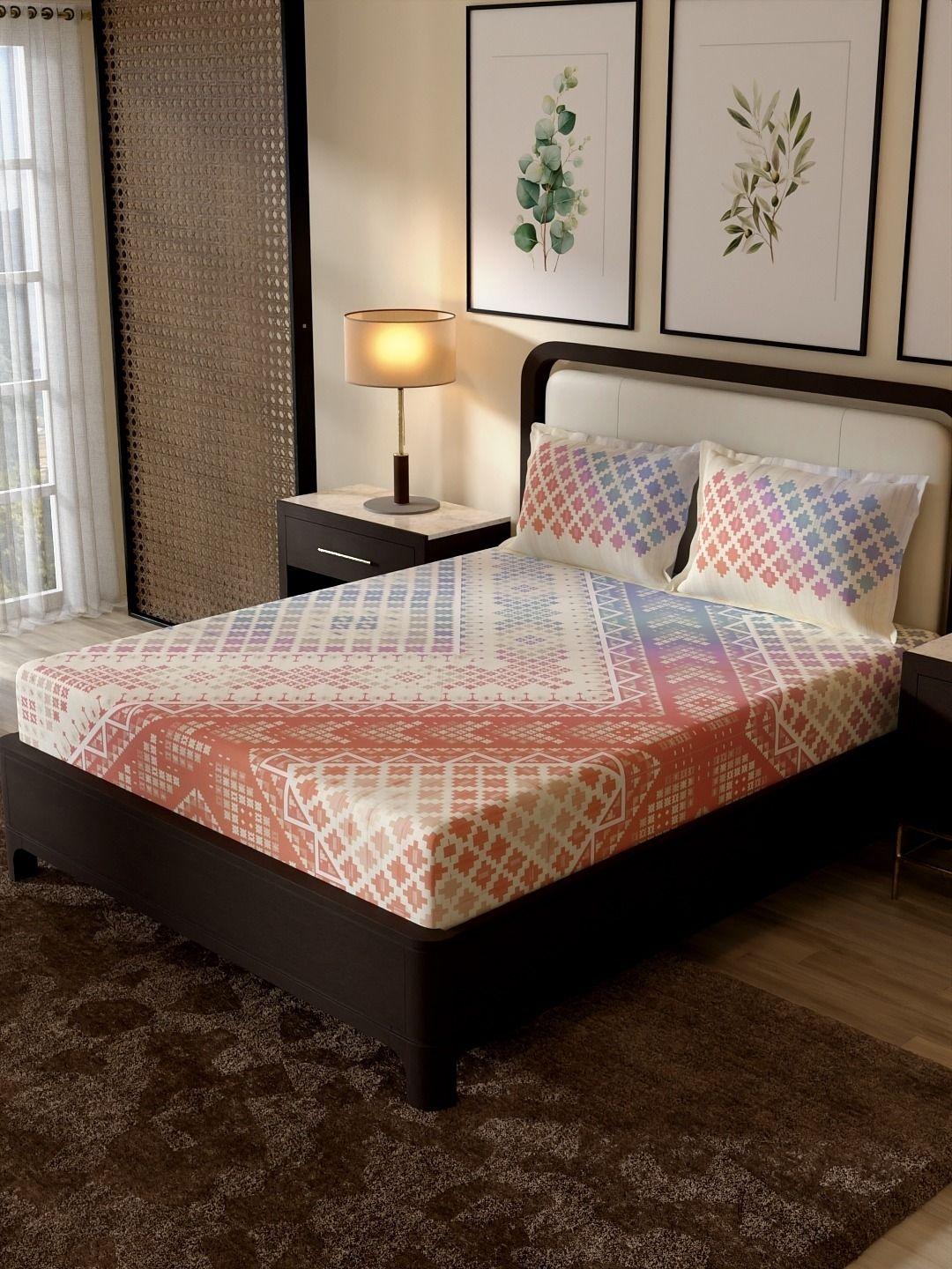 Buy Portico New York Signature Multicoloured Geometric 144 TC Bedsheet With 2 Pillow Covers - - Home for Unisex