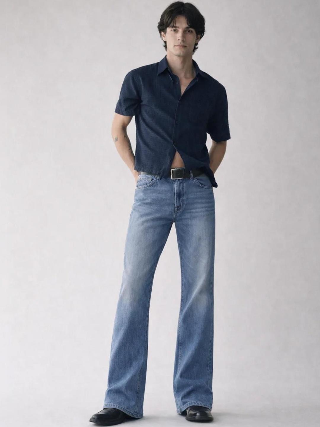 ZYVRA Men Flared Low-Rise Light Fade Jeans
