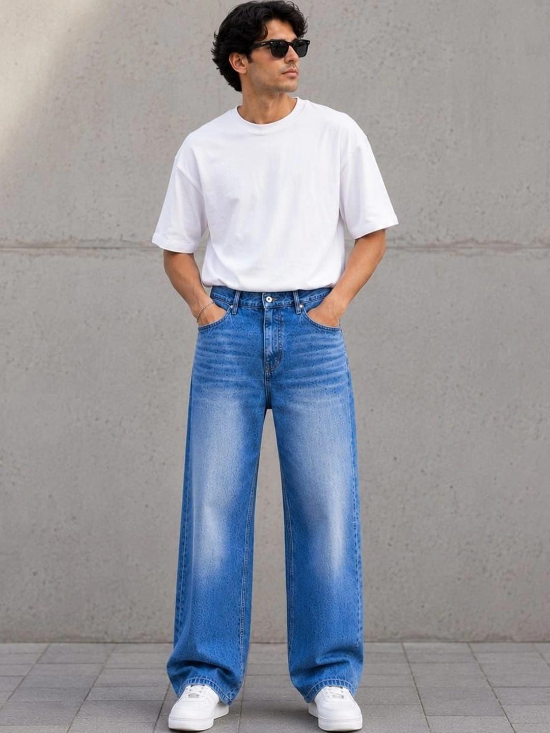 YUGEN Men Mid-Rise Low Distress Jeans - Image 1