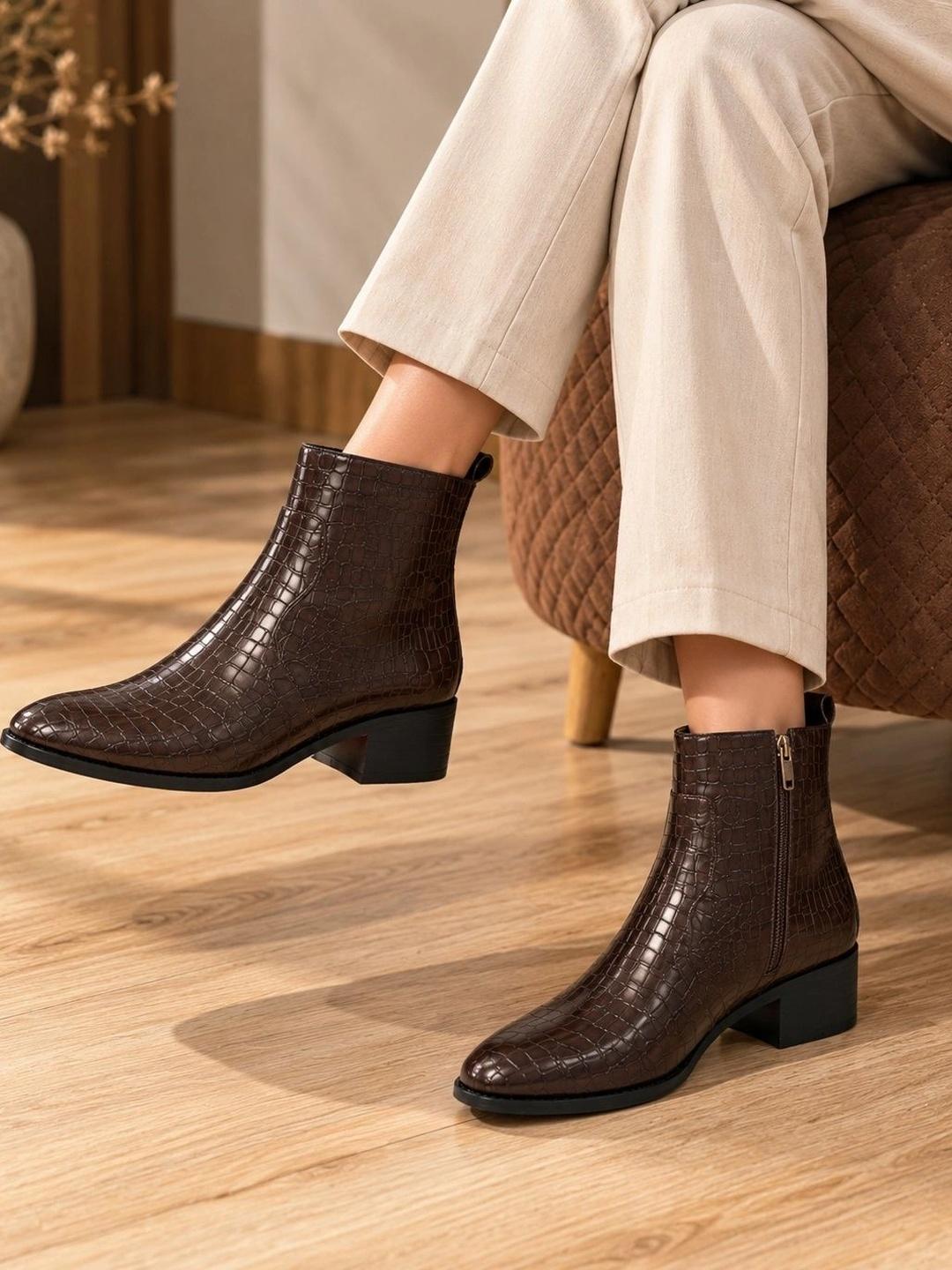 Roadster Women Textured Pointed Toe Zip Boots - Image 1