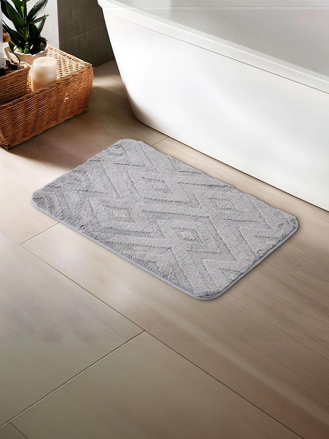 Buy Home Centre Grey Corsica Carlton Bath Rugs - Bath Rugs for Unisex ...
