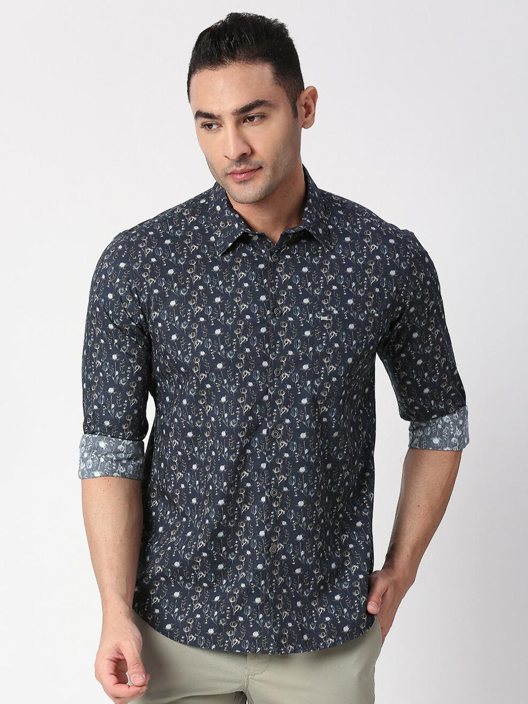 Men's Black Smart Slim Fit Floral Printed Cotton Casual Shirt