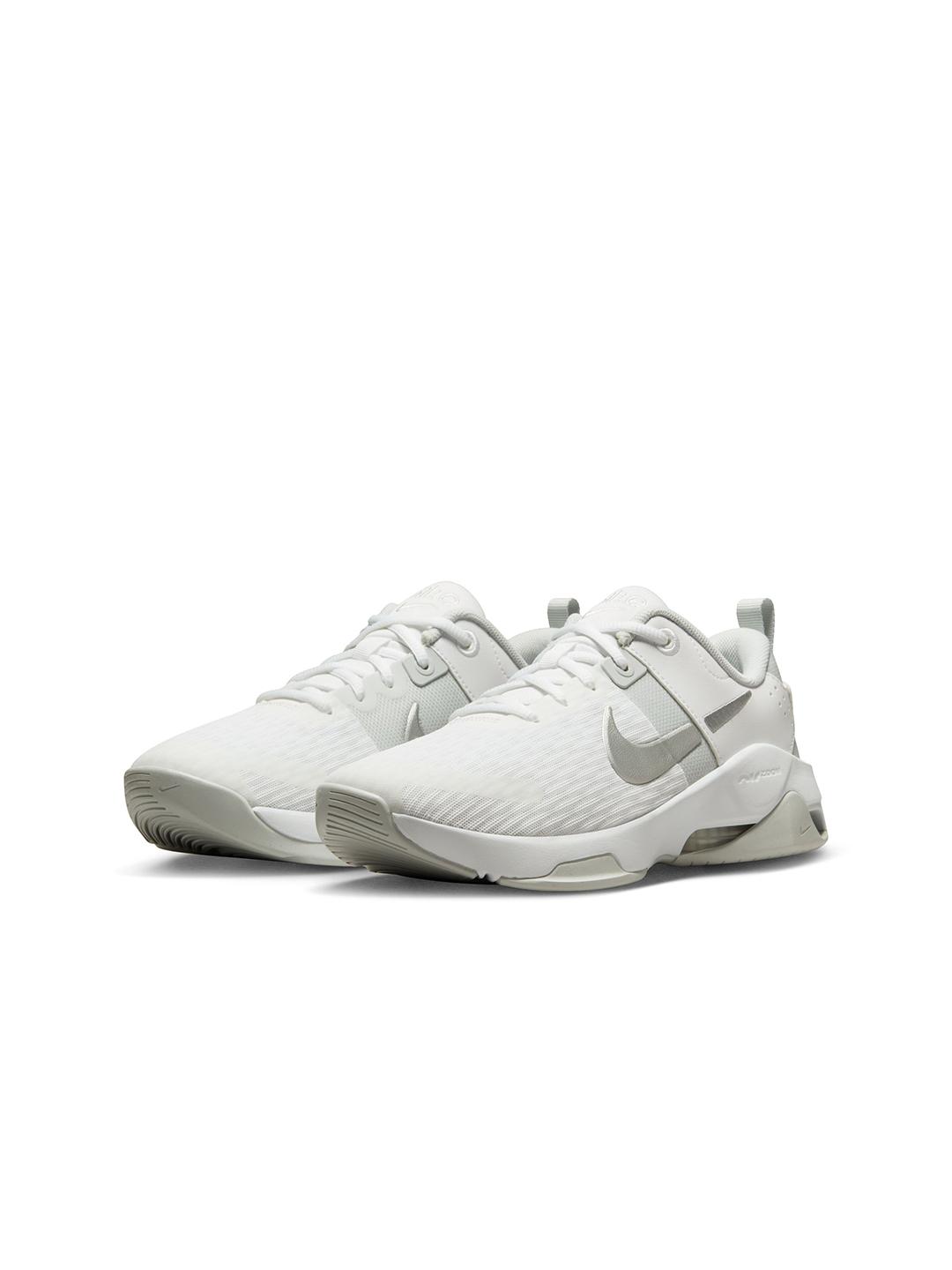 Nike Women Zoom Bella 6 Training Shoes