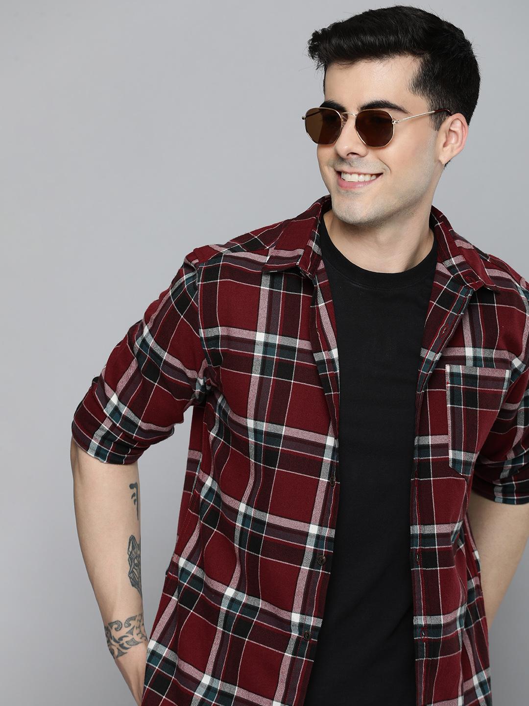 HERE&NOW Men Slim Fit Checked Casual Shirt