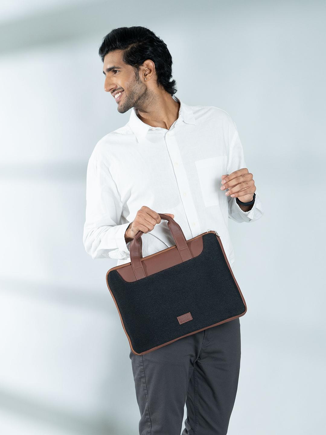 Buy ZOUK Men Black & Brown Jute Laptop Sleeve -  - Accessories for Men
