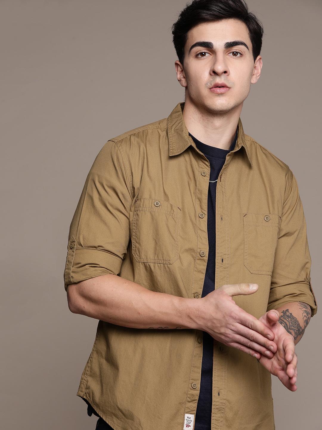 The Roadster Lifestyle Co. Solid Spread Collar Pure Cotton Casual Shirt