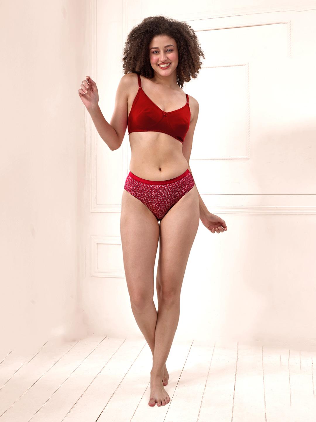 Buy LYRA Premium Cotton Seamless Moulded Tshirt Bra With Adjustable Strap - - Apparel for Women