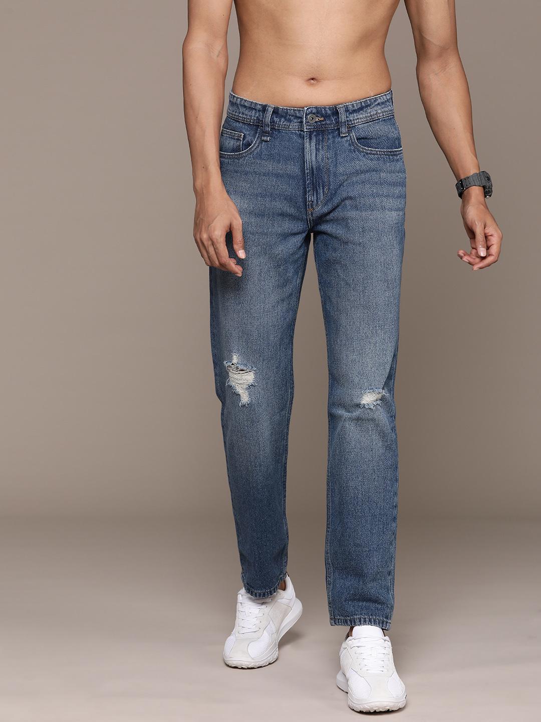 The Roadster Lifestyle Co. Men Blue Relaxed Fit Low Distressed Pure Cotton Jeans