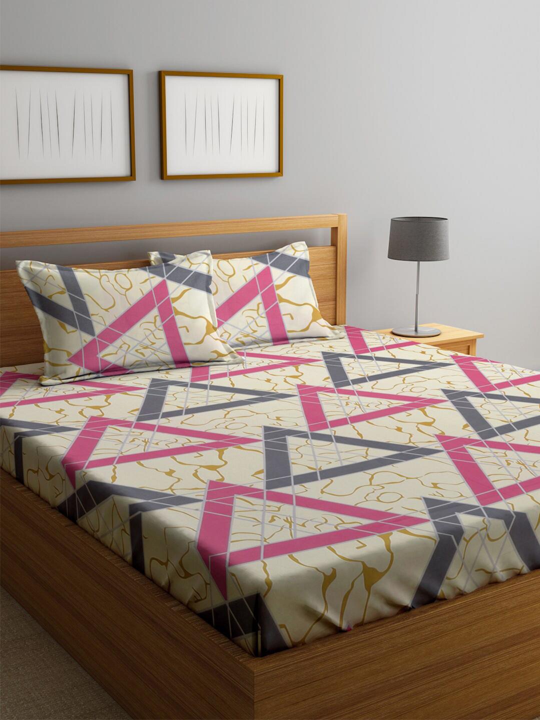 KLOTTHE Pink Geometric Polycotton 300 TC Fitted King Fine Bedsheet wit