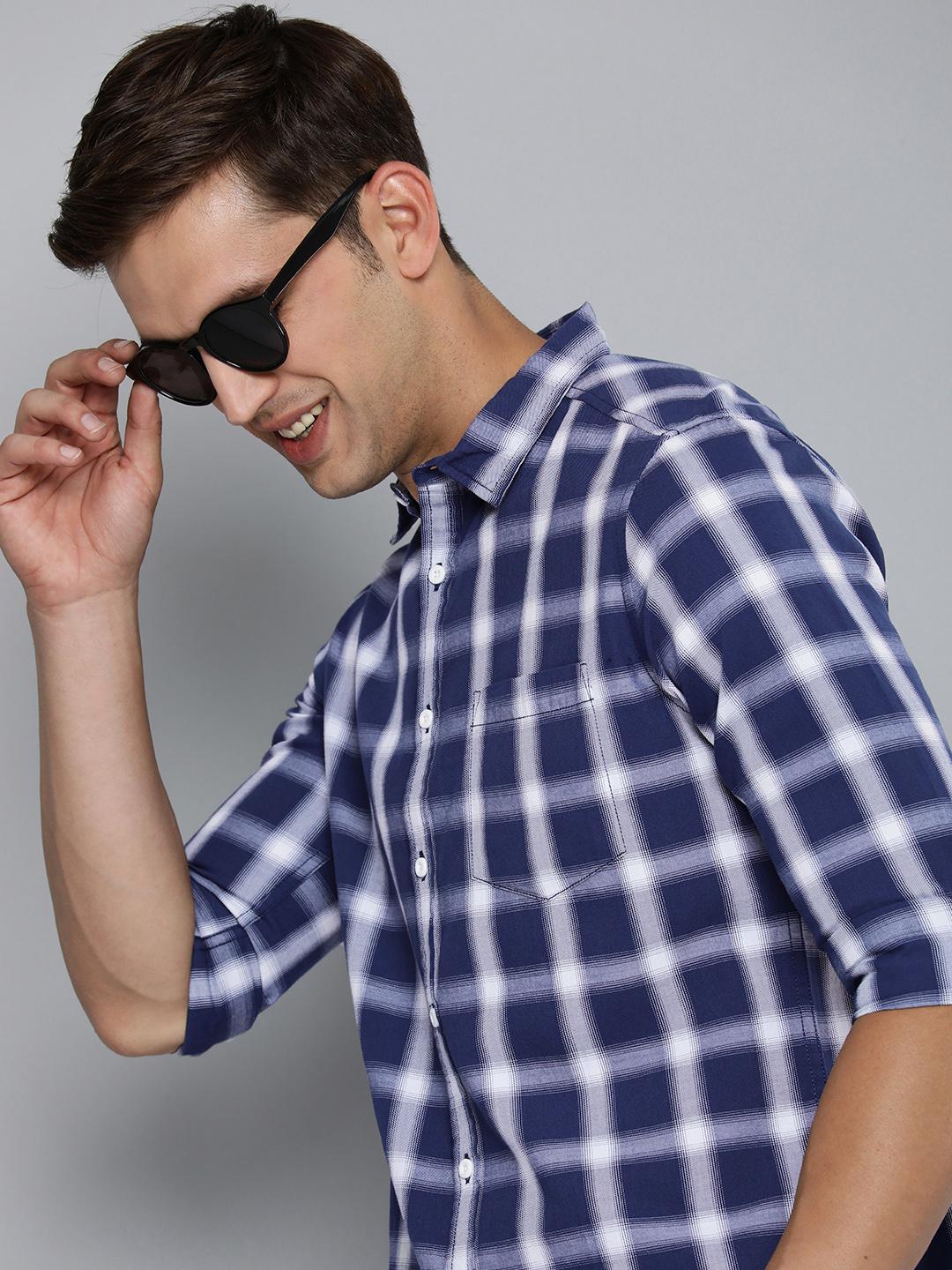HERE&NOW Men Slim Fit Opaque Checked Casual Shirt