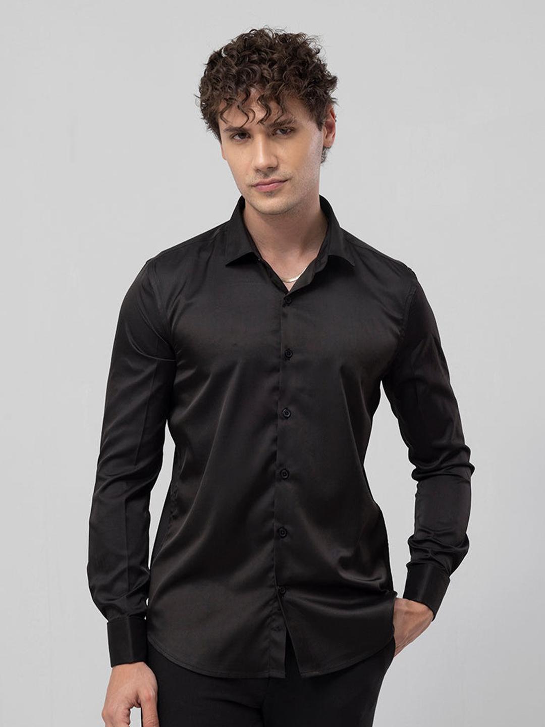 Snitch Black Classic Slim Fit Cotton Casual Shirt