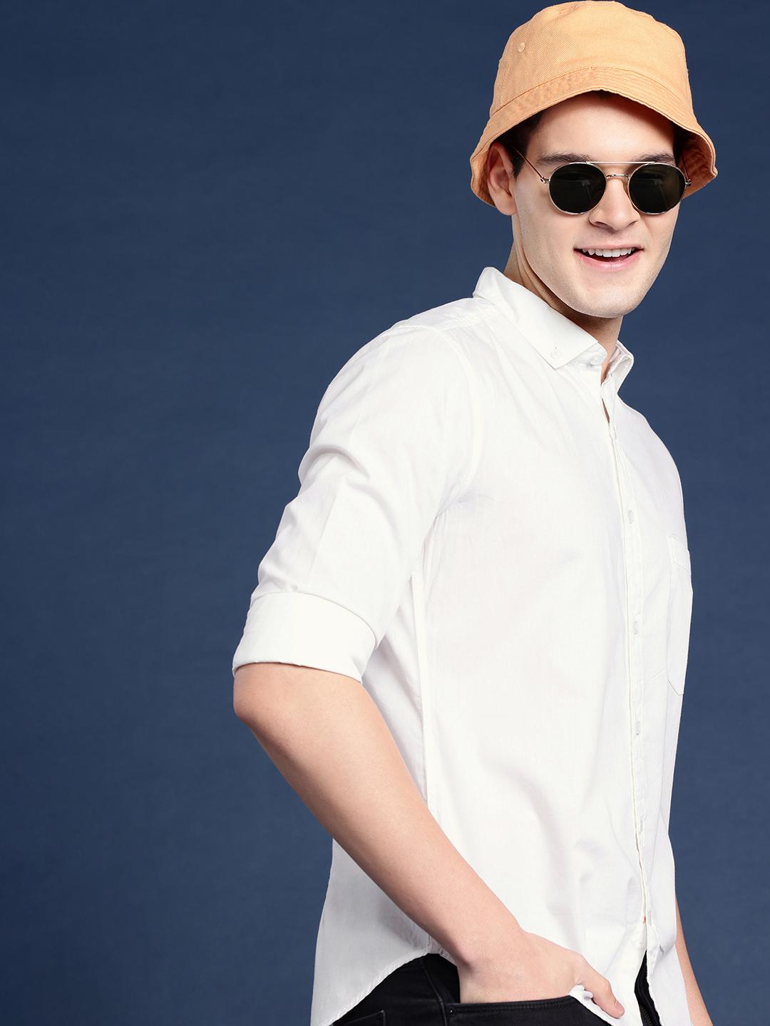 Mast & Harbour Men Solid Opaque Casual Shirt