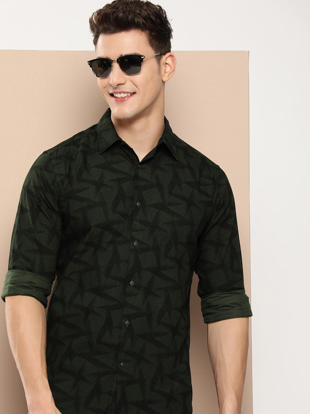 HERE&NOW Men Slim Fit Geometric Printed Casual Shirt