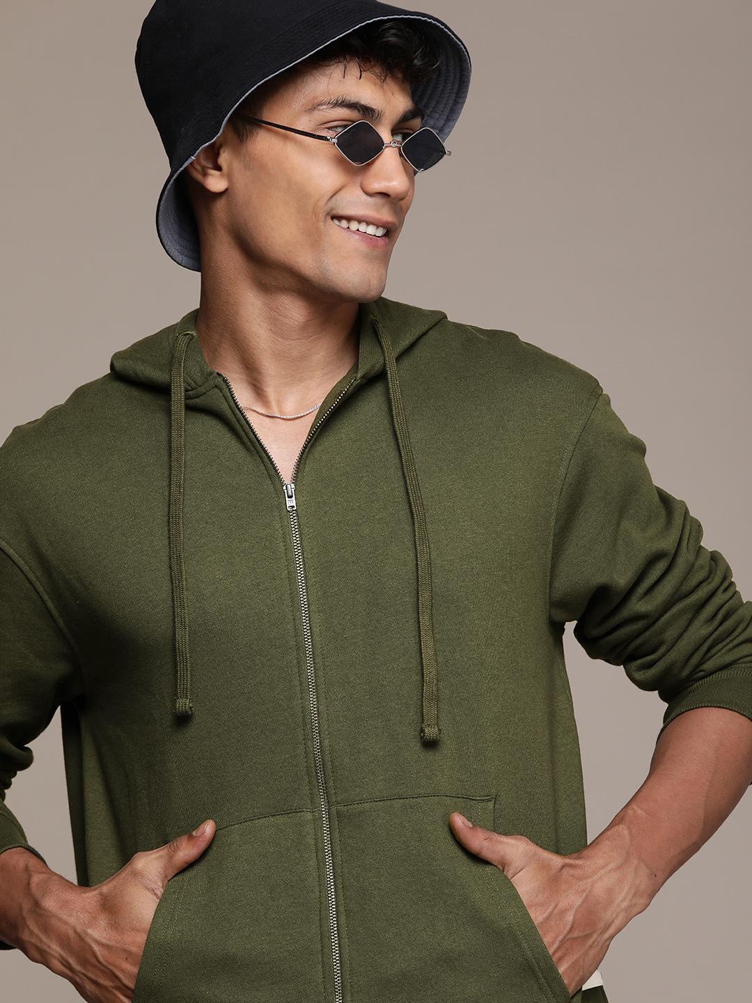 Slim Fit Sweatshirt