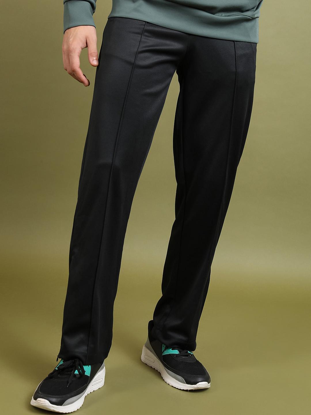 Men's Black Straight Fit Relaxed Fit Trousers