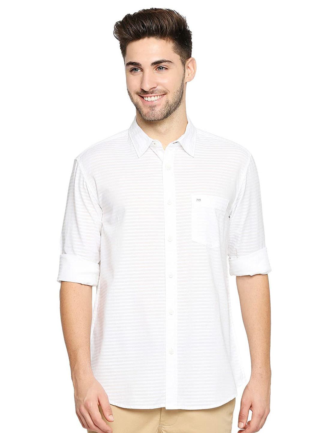 Men's Teal Standard Slim Fit Horizontal Stripes Opaque Striped Casual Shirt