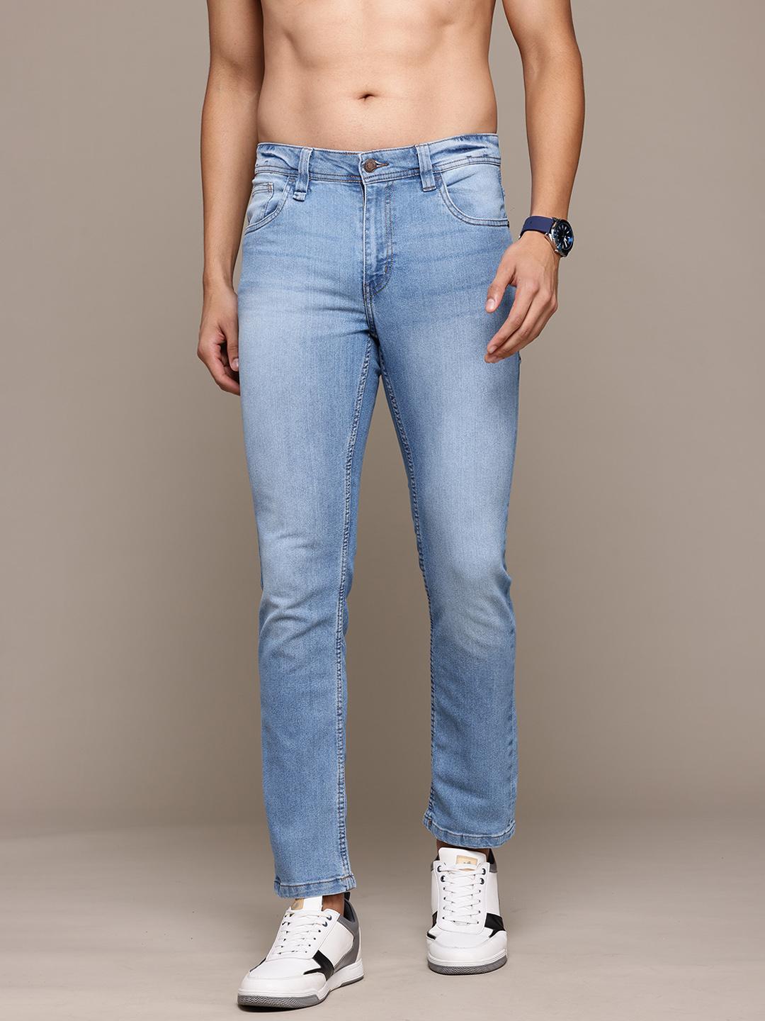 The Roadster Lifestyle Co.  Men Slim Fit Stretchable Jeans