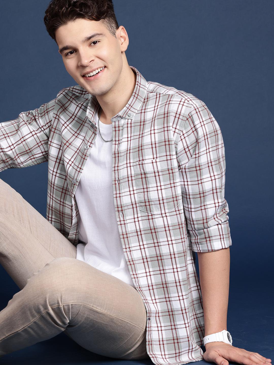 Mast & Harbour Men Standard Checked Casual Shirt