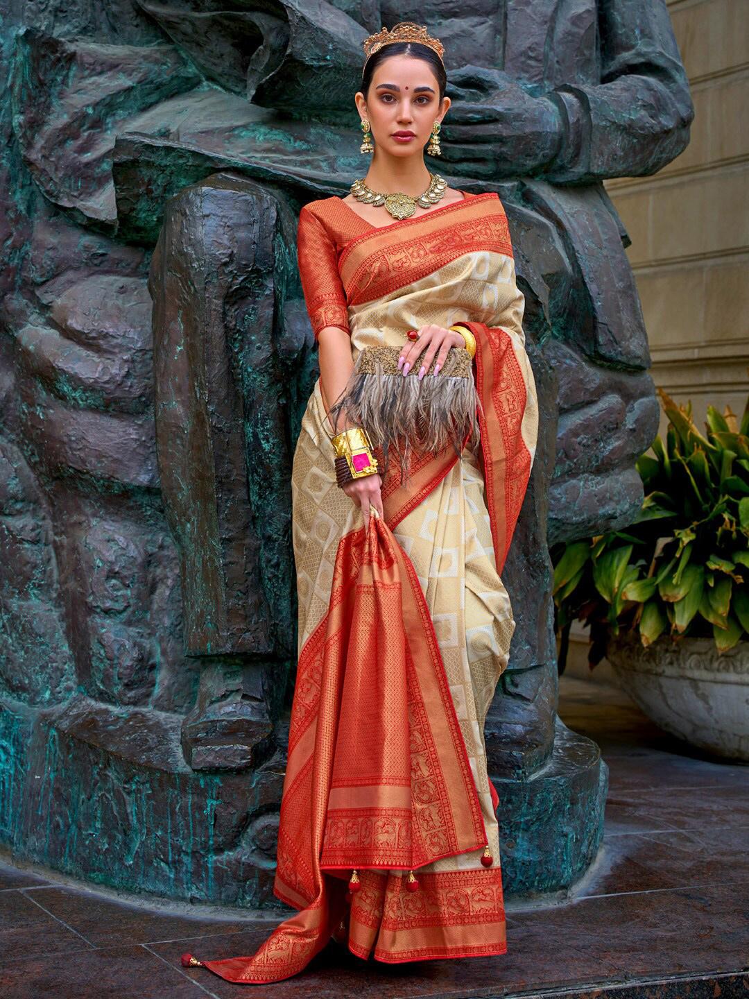 Magenta Pink Jaali Woven Design Traditional Saree