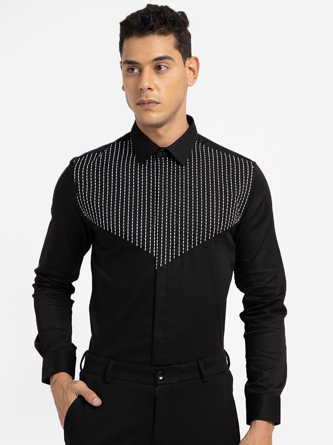 Banana Club Classic Gingham Checks Slim Fit Cotton Casual Shirt