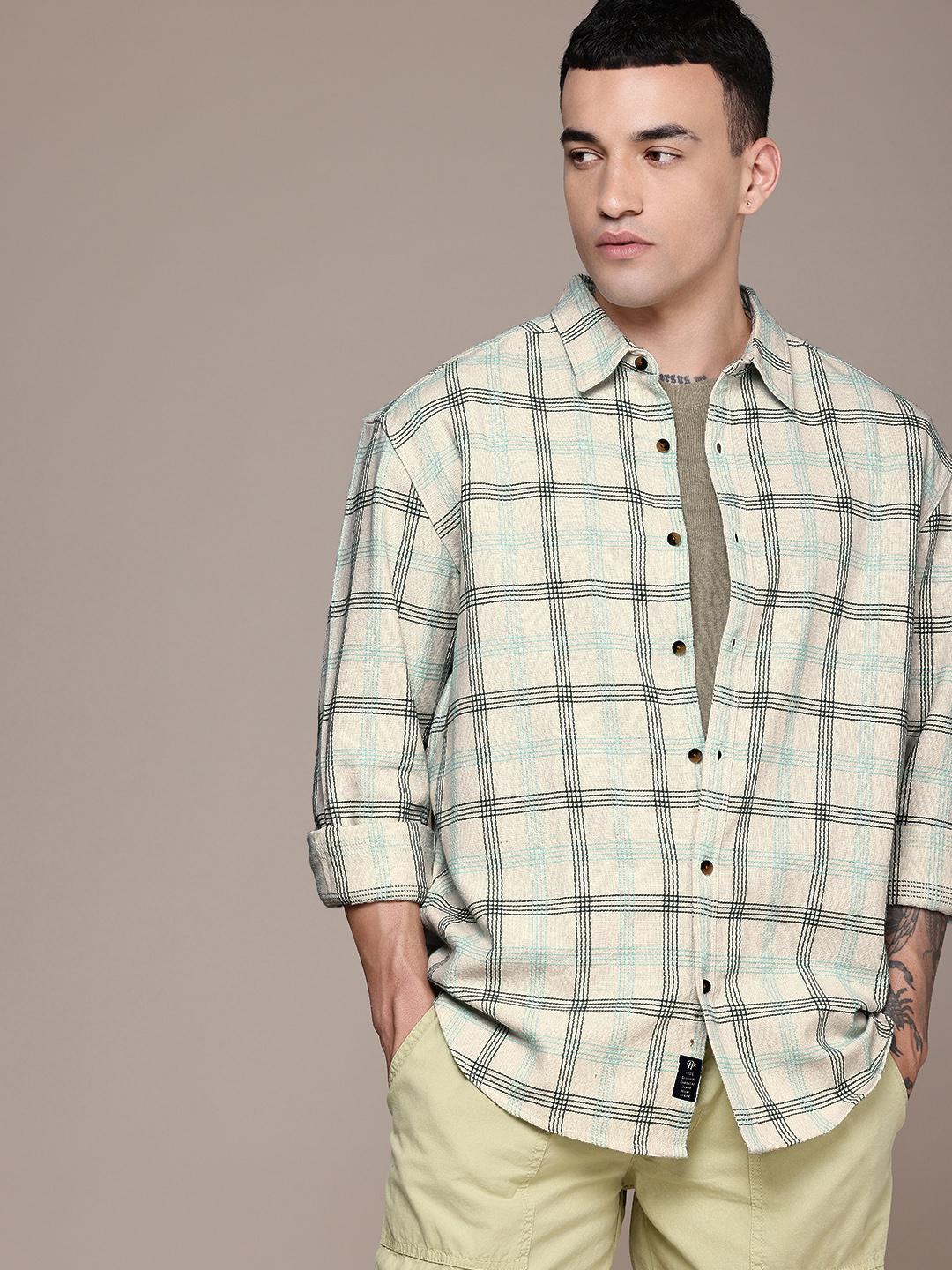 Roadster Men Checked Relaxed Fit Casual Baggy Shirt