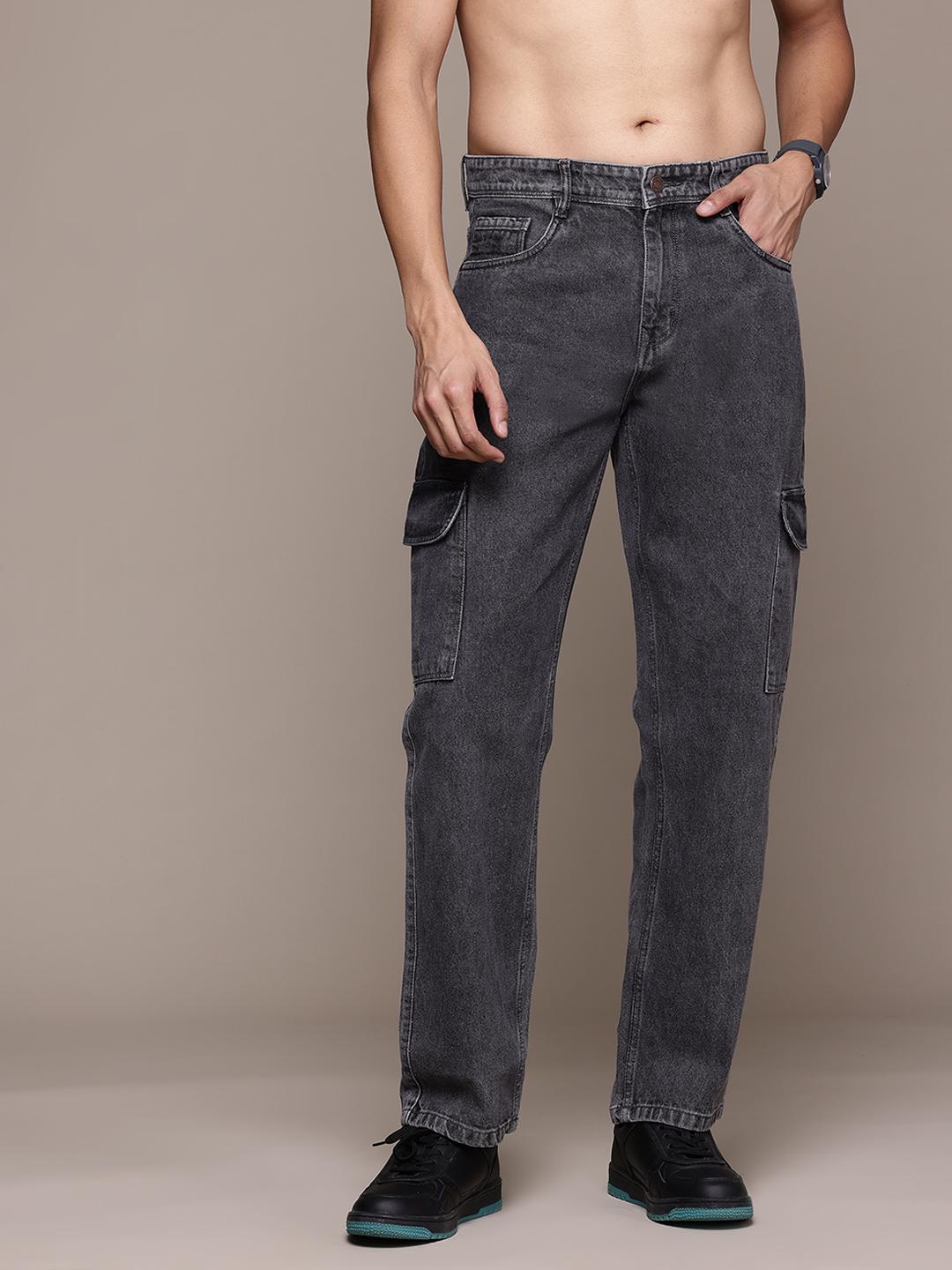 The Roadster Lifestyle Co. Men Straight Fit Jeans