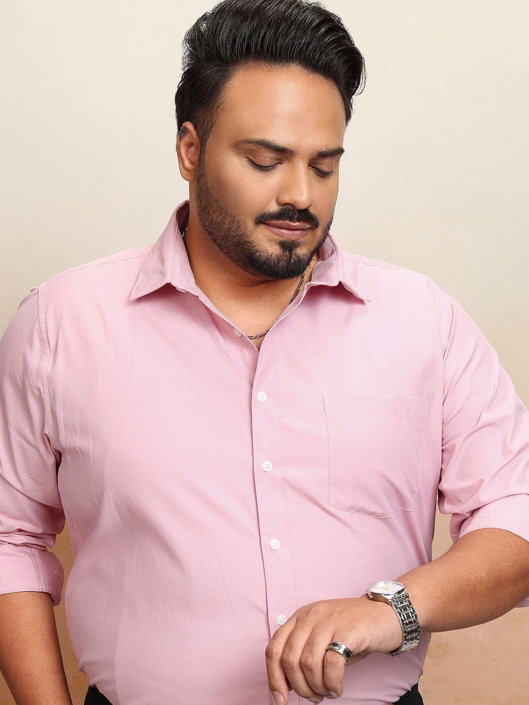 HIGHLANDER Men Solid Plus size Regular Fit Shirt