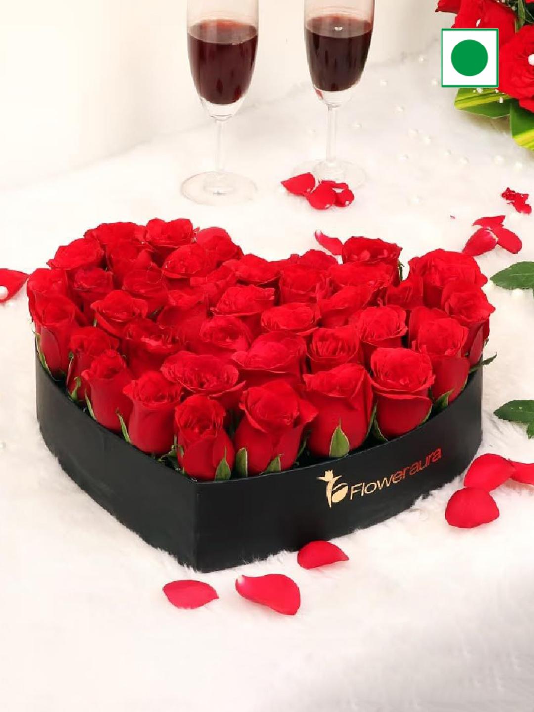 35 Red Roses Buy Floweraura 35 Red Roses Flowers Bouquet In Heart Shape Box - Fresh ...
