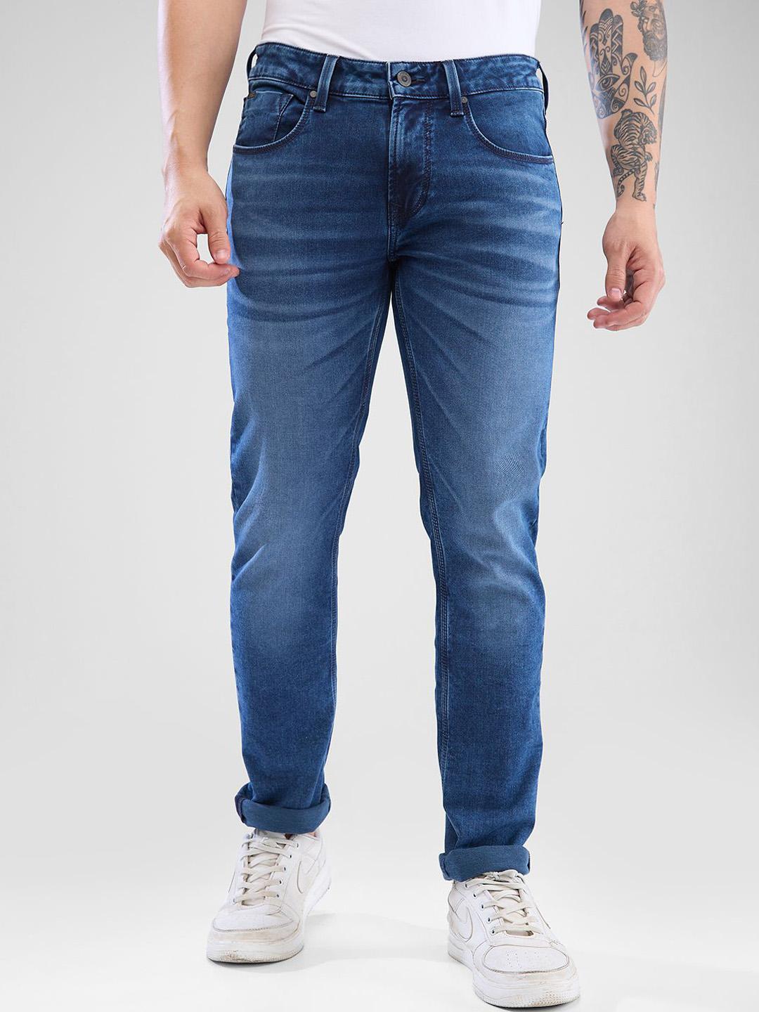 SPYKAR Men Slim Fit Low-Rise Clean Look Light Fade Stretchable Jeans