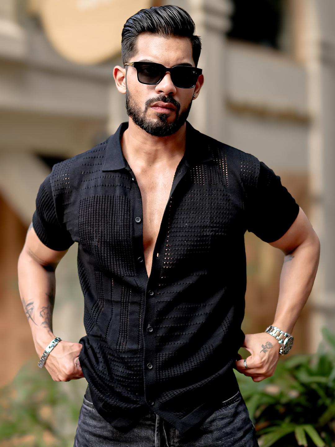 Maniac Men Spread Collar Solid Cotton Slim Fit Casual Shirt