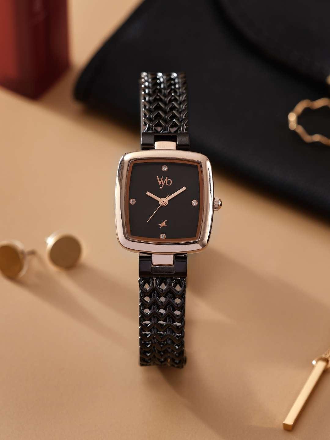 Buy Fastrack Women Vyb Showstopper Bracelet Style Analogue Watch FV60042KM01W - - Accessories for Women
