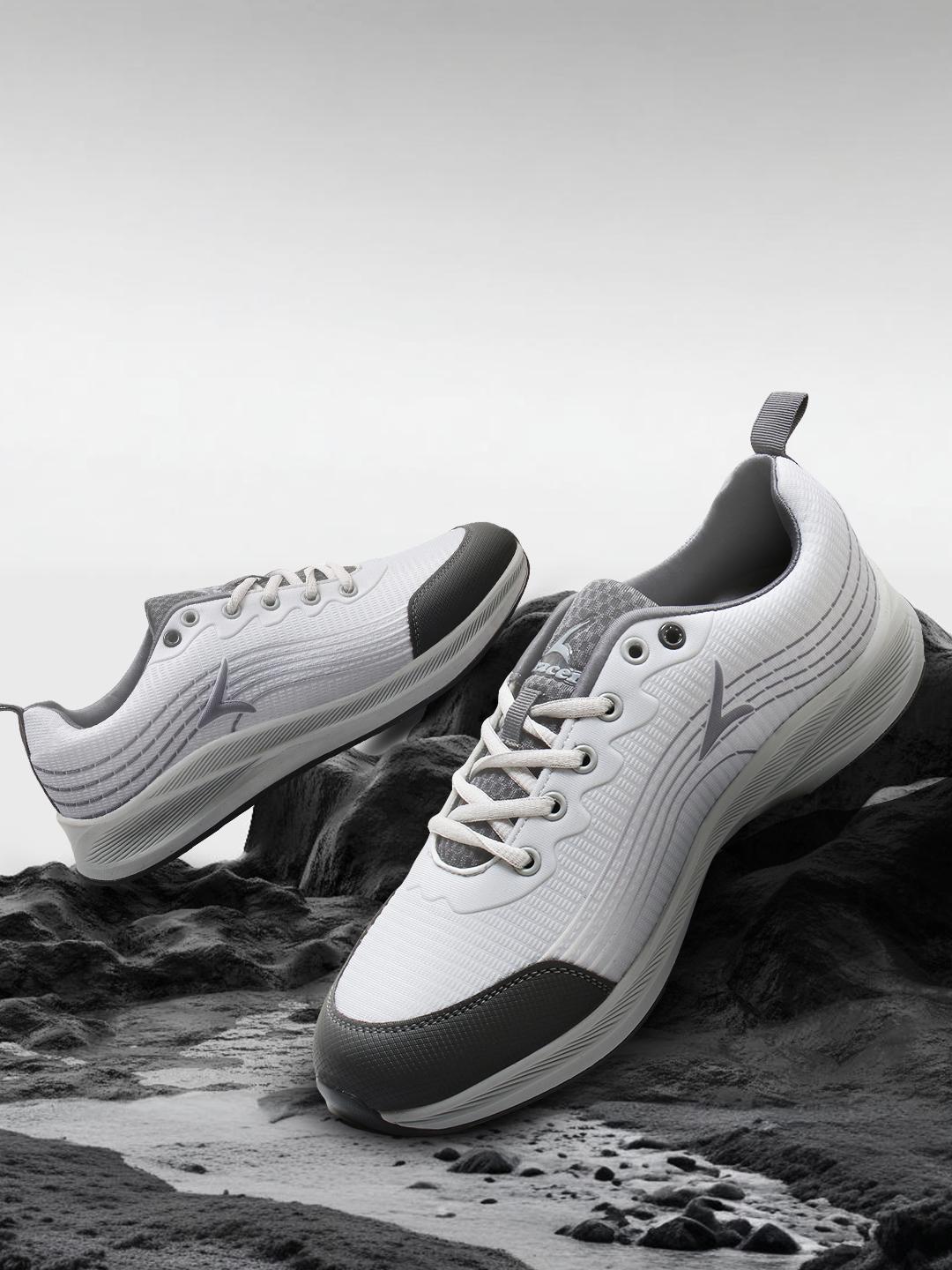 Buy TRACER Men Everyday Lace Ups With Padded Collar For Enhanced All ... - Fast Fastening Solution For Everyday Lace-Ups