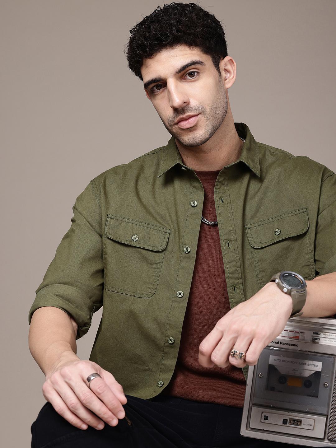 Roadster Men Relaxed Fit Casual Shirt