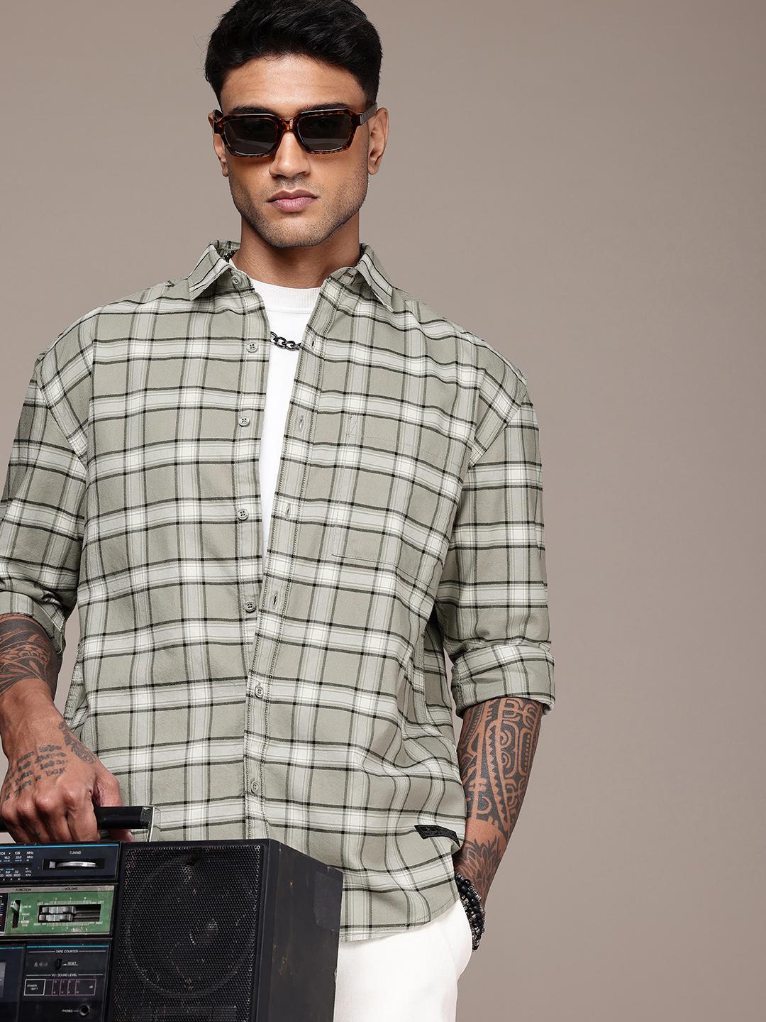 The Roadster Life Co. Pure Cotton Tartan Checks Opaque Relaxed Fit Casual Shirt
