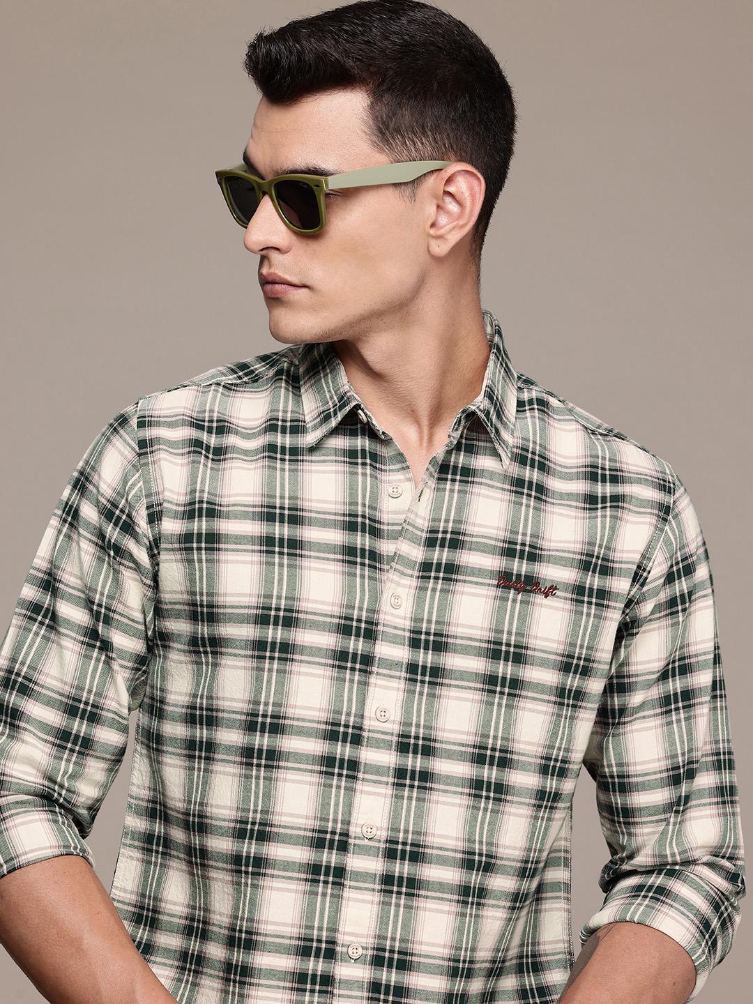 The Roadster Life Co. Checked Pure Cotton Casual Shirt