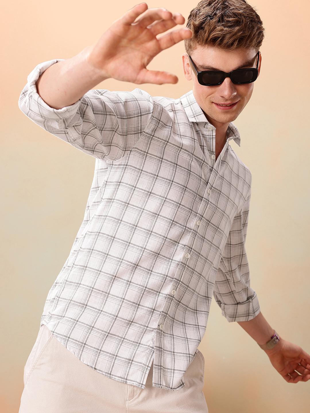 Mast & Harbour Men Standard Checked Casual Shirt