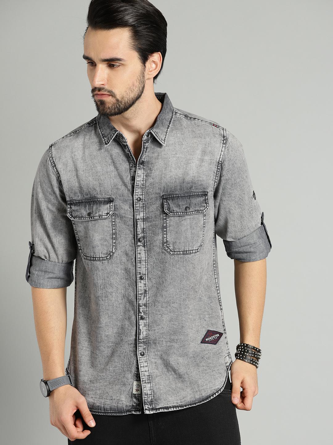 Roadster Men Black Chambray  Cotton Casual Shirt