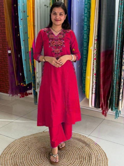 Buy TRUVON FASHIONS Ethnic Embroidered Tunic With Trousers - - Apparel for Women