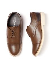 INVICTUS Men Brown Solid Formal Derbys