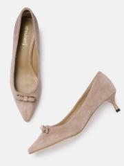 DressBerry Women Nude-Coloured Solid Pumps