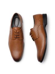 INVICTUS Men Tan Brown Formal Derbys